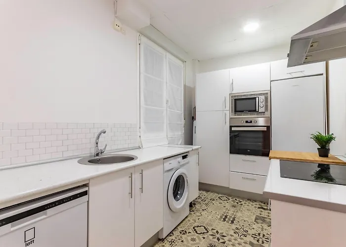 Casco Viejo Junto A La Catedral Y Parking Opcional * Bilbao