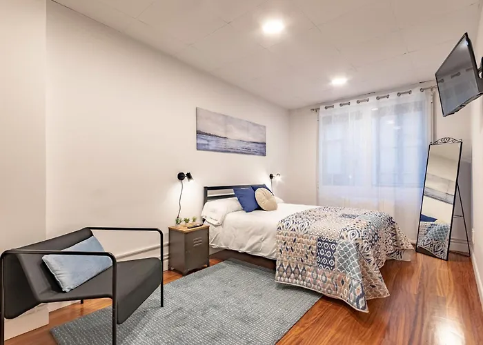 Casco Viejo Junto A La Catedral Y Parking Opcional